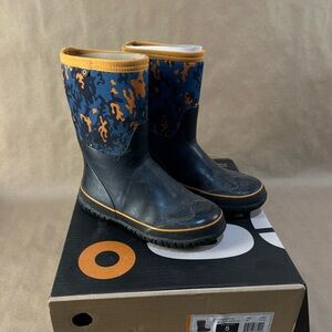 Bogs Navy & Orange Kids’ Boots (Size 5)